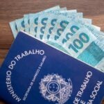 carteira de trabalho, INSS, aposentadoria, dinheiro