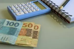 Inss projeta reajuste de 4,66% para aposentadorias acima do mínimo em 2026