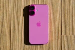 Apple device maintains high performance and attracts consumers with A18 chip and advanced cameras in 2026