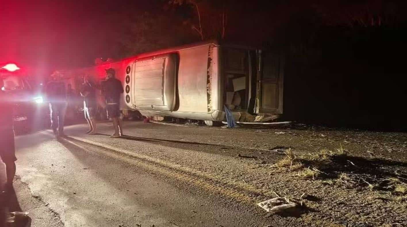 Acidente de onibus Pernambuco