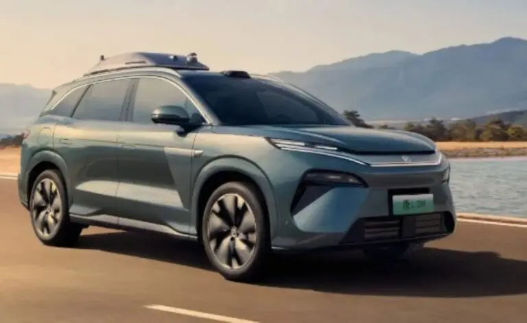 BYD Tan L