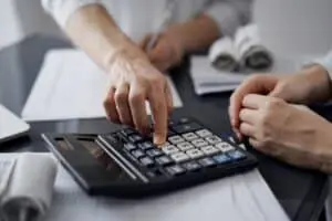 INSS intensifica revisão de benefícios em 2026: saiba como proteger sua aposentadoria