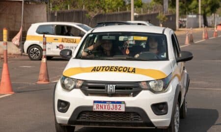 Carro de Autoescola