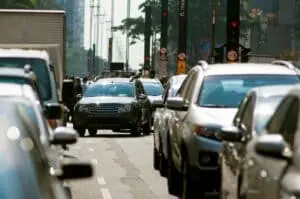 Detran-SP registra 300 mil veículos com licenciamento irregular no interior do estado