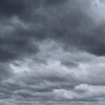 Céu nublado, nuvens carregadas