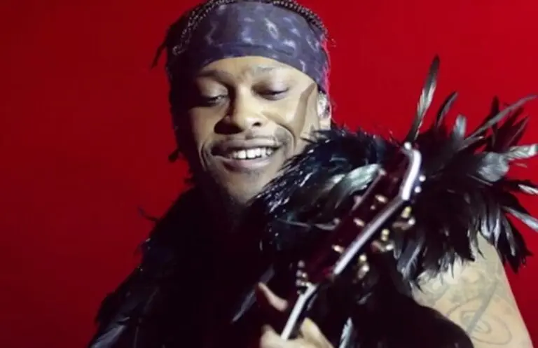 D’Angelo,
