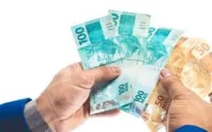 Pagamento do lucro do FGTS já está disponível; saiba como consultar e as regras de saque