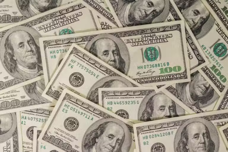 Dólar