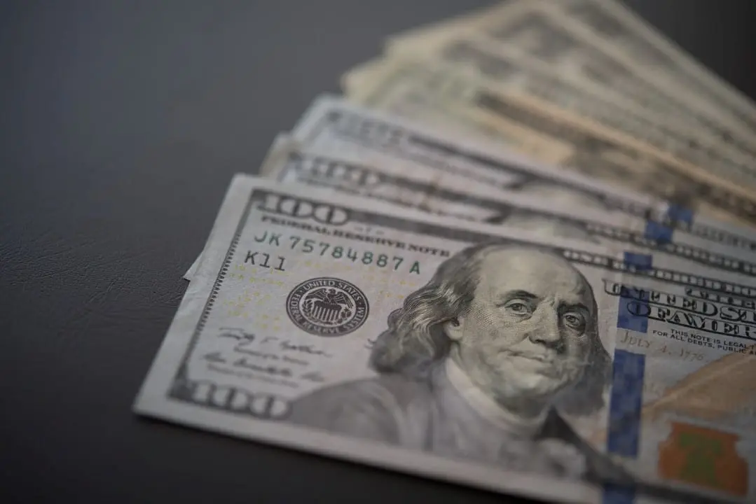 Dólar