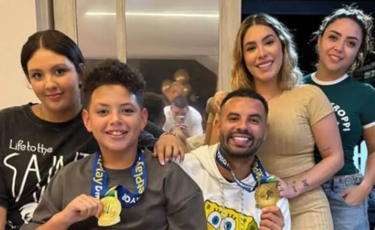Edwin Cardona e familia