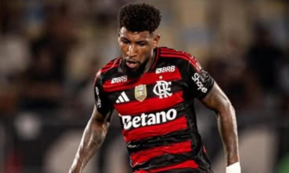 Emerson Royal entende pressão da torcida e planeja pré-temporada para brilhar no Flamengo em 2026