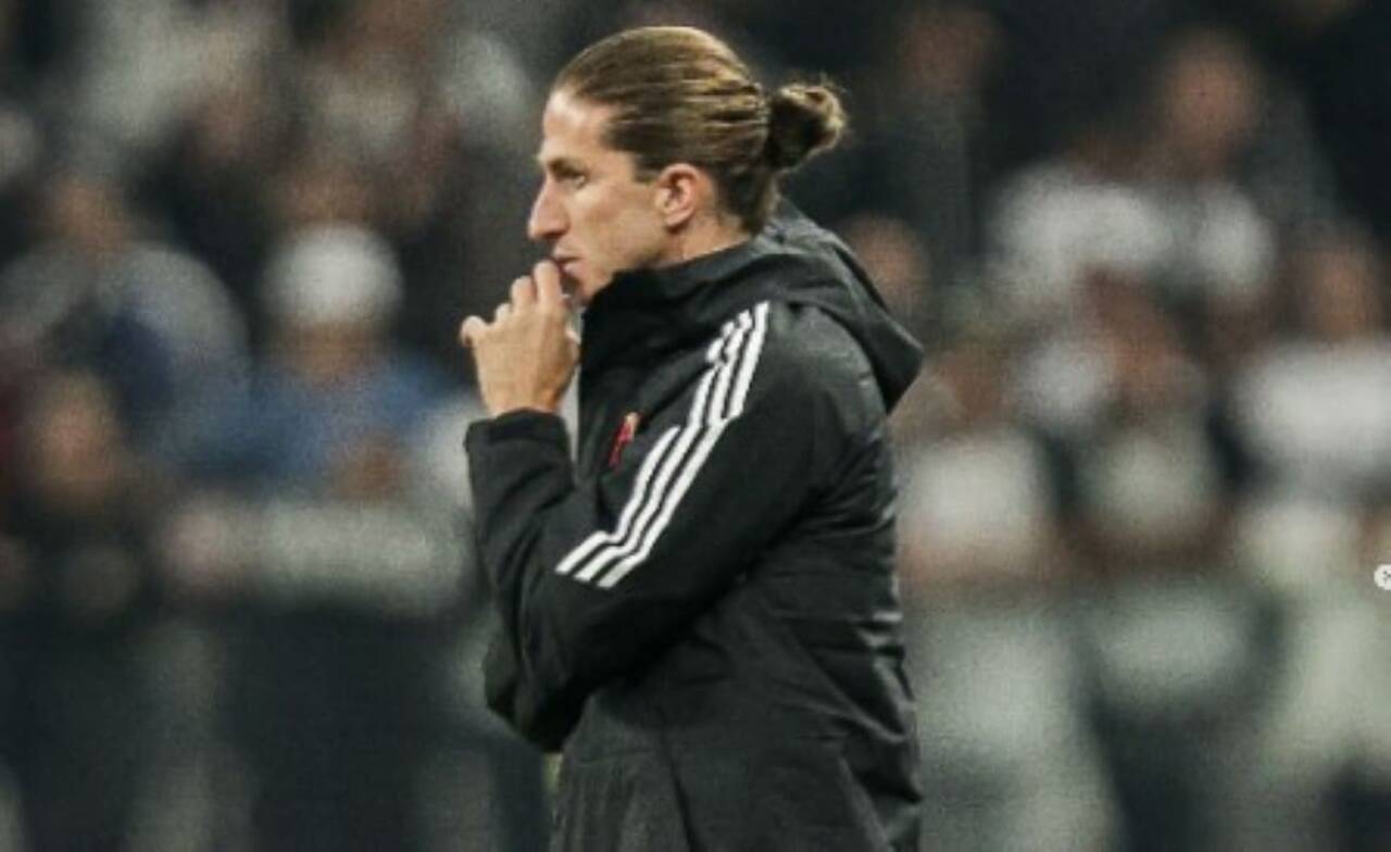 Filipe Luís alerta para pressão agressiva do Cruz Azul contra o Rubro-Negro em Qatar