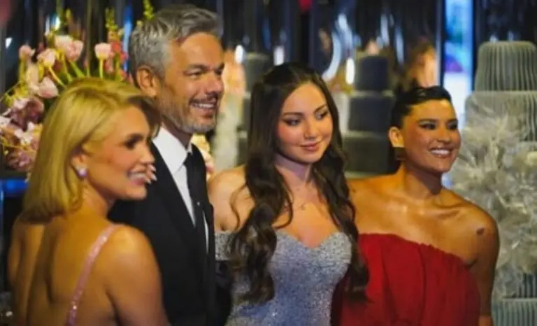 Flávia Alessandra, Otaviano, Giulia e Olivia