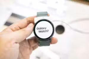 Samsung obniża cenę Galaxy Watch Ultra do 370 dolarów i wywiera presję na konkurentów na rynku urządzeń do noszenia