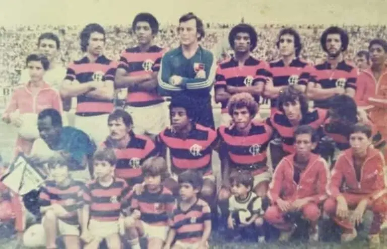 Gerson Lopes entre Zico e Andrade no Flamengo