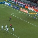 Gol do athletico de empate