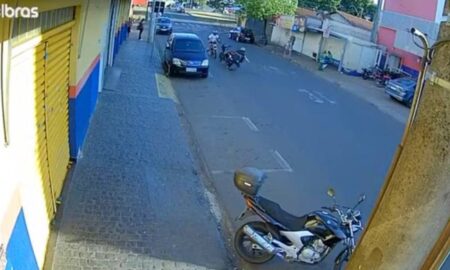 Homem invade contramão