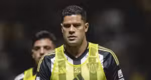 Hulk no Fluminense? Atacante negocia saída do Atlético-MG e se aproxima de acerto