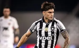 River Plate sonda Joaquín Correa e Botafogo aceita negociar atacante argentino