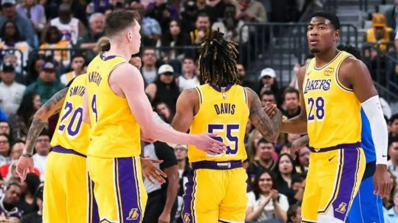 Lakers