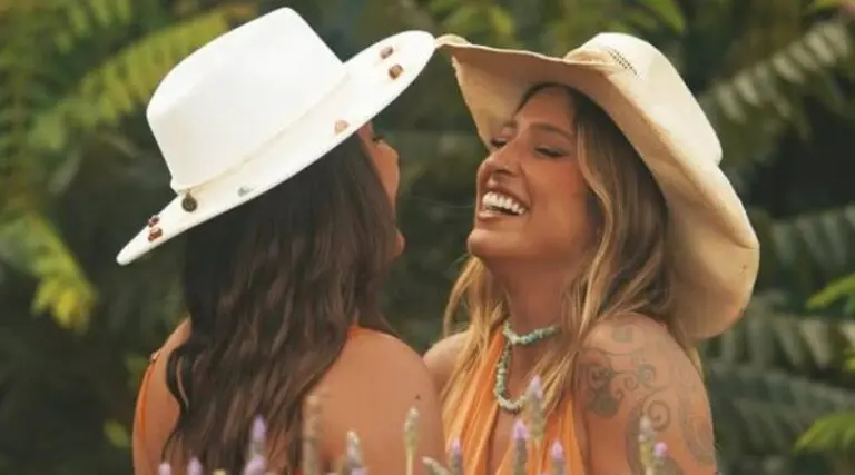 Launa Prado e Tati Dias