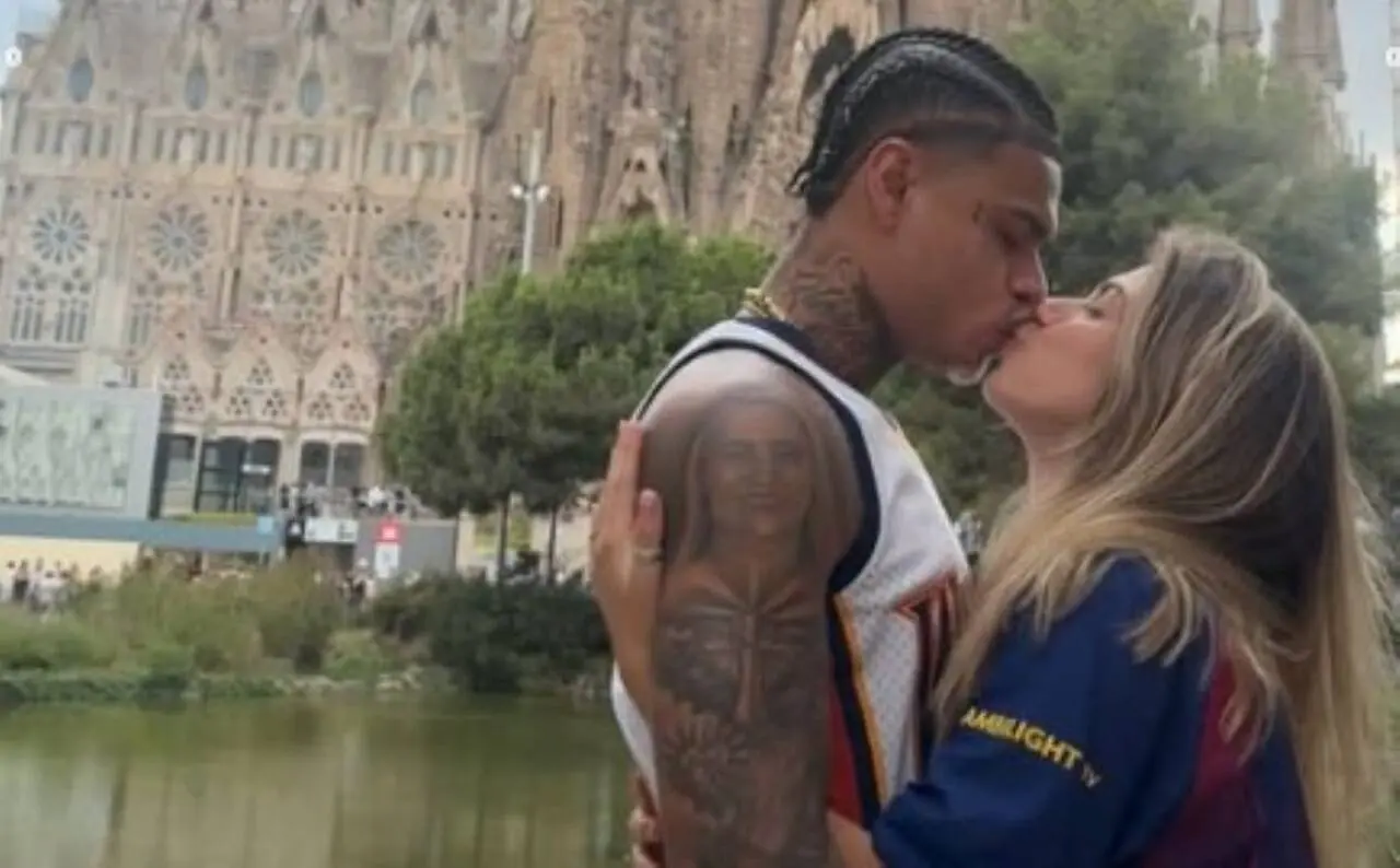 MC Cabelinho e namorada Giovanna (2)