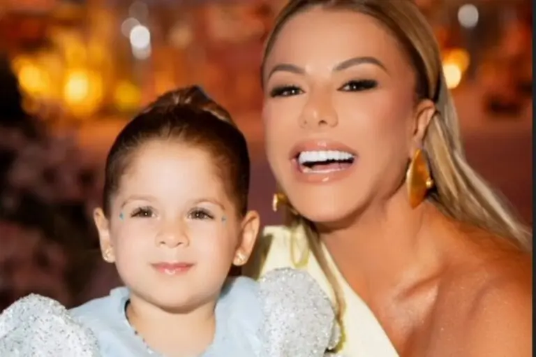 Maria Flor e Poliana Rocha