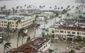 Huracán Melissa azota Jamaica como categoría 5 y deja rastro de destrucción antes de Cuba