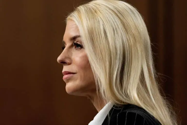 Pamela Bondi