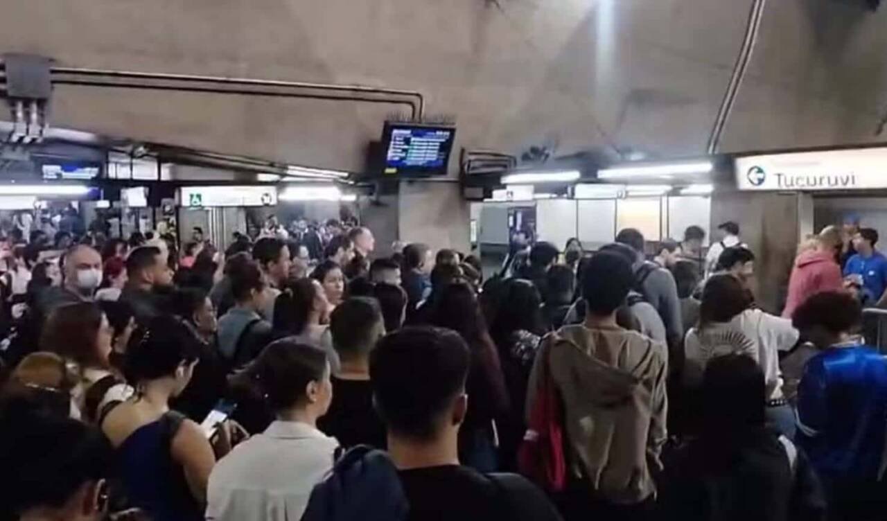 Falha em subestação elétrica reduz velocidade de trens nas linhas 1-Azul e 3-Vermelha do metrô de SP nesta manhã