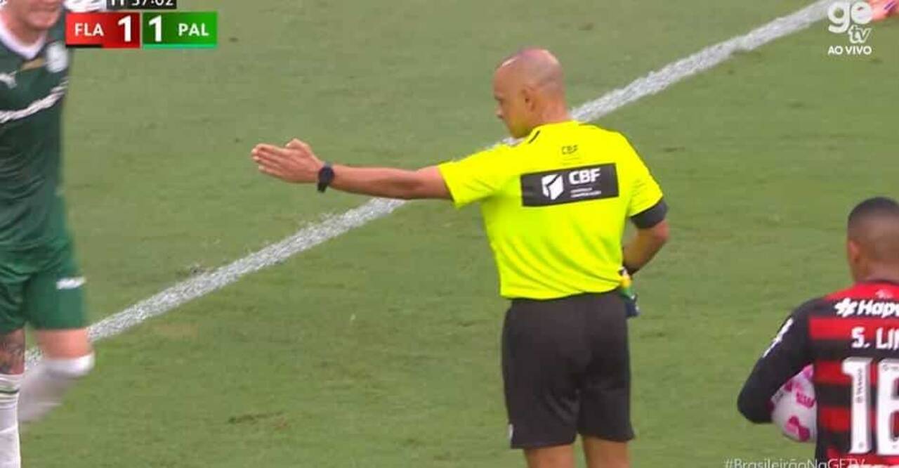Aos 37 minutos, pênalti para Pedro marca virada no jogo: Flamengo 1 x 1 Palmeiras segue disputado