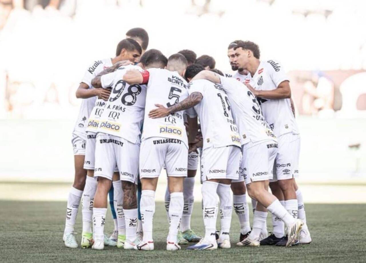 Santos x Fortaleza: onde assistir ao vivo, horário e escalações