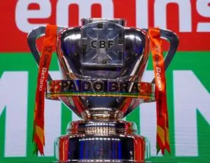 CBF sorteia oitavas da Copa do Brasil com clássico carioca e reedição de final
