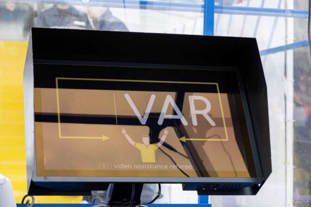 VAR