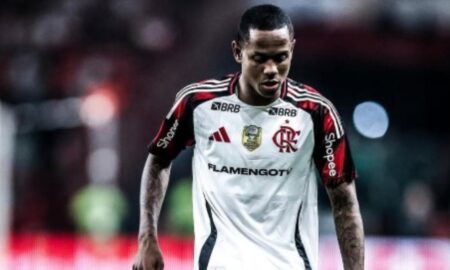 Wallace Yan joga hoje? Onde assistir Flamengo x Racing pela semifinal da Copa Libertadores 2025