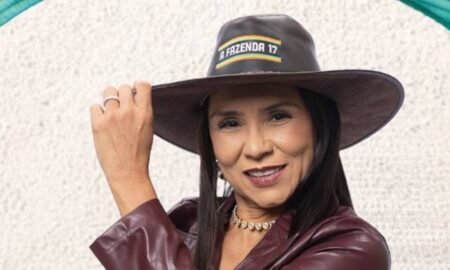 Yoná Sousa