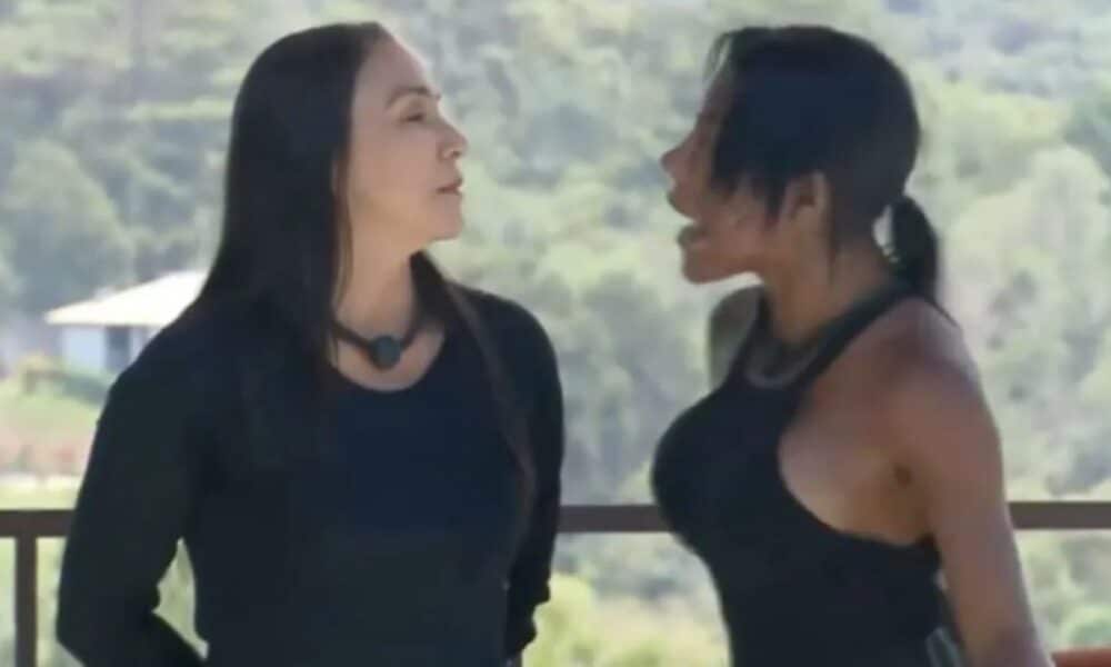 A Fazenda 17: Yoná acusa Carol de ato contra enteado e gera confusão na sede