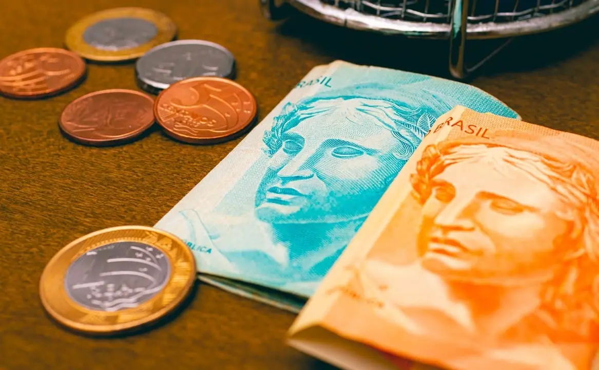 moedas, notas, dinheiro, benefício