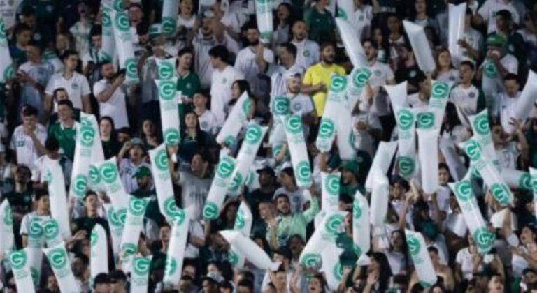 torcida do Goiás