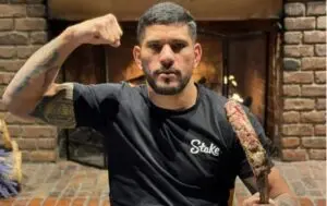 Poatan e demais atletas confirmam duelos ao baterem peso para UFC Casa Branca com dois cinturões em jogo
