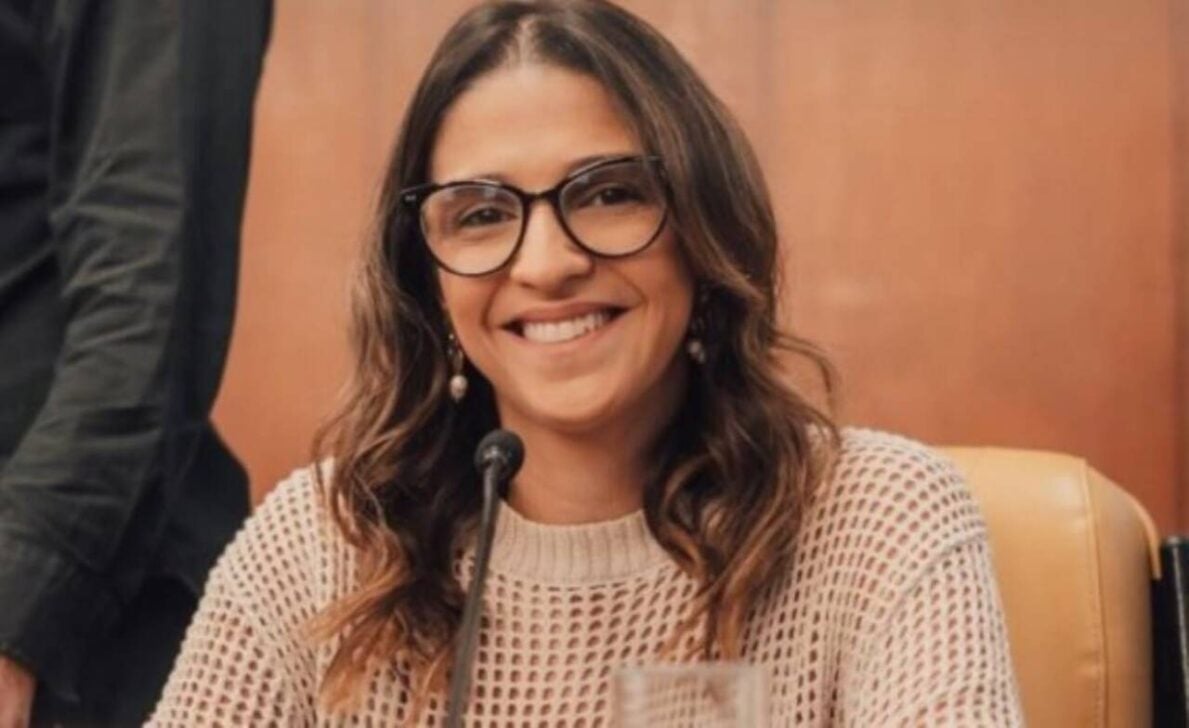 Ana Carolina Oliveira