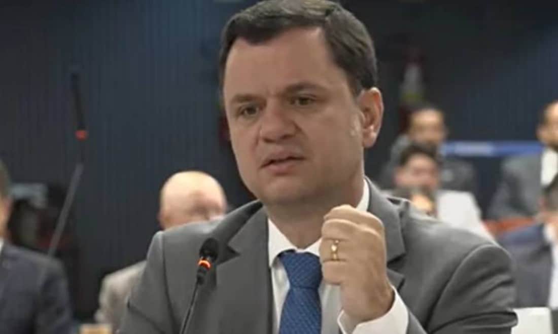 Anderson Torres