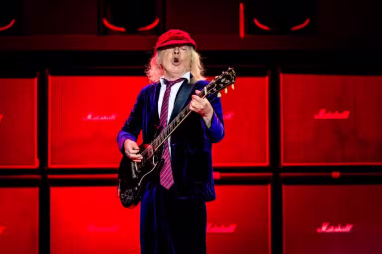 AC/DC