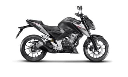 CB 300F Twister