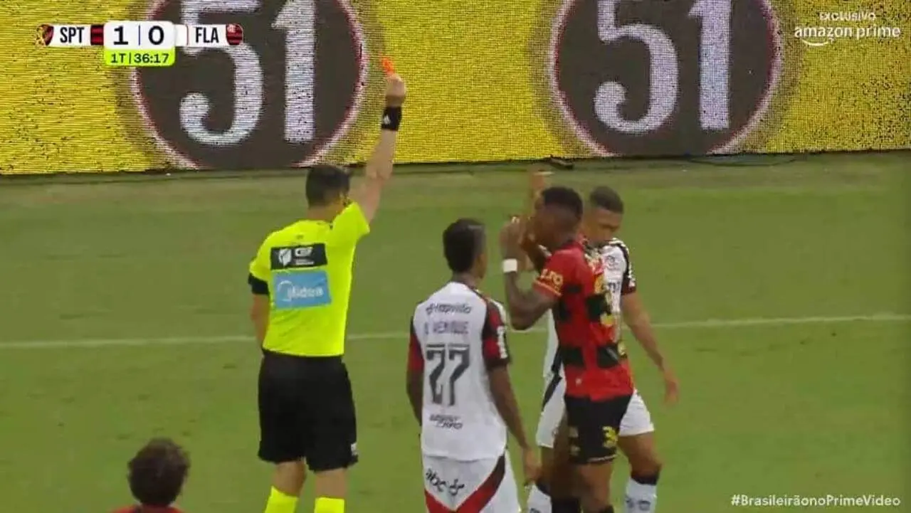 Cartao Vermelho Matheus Sport