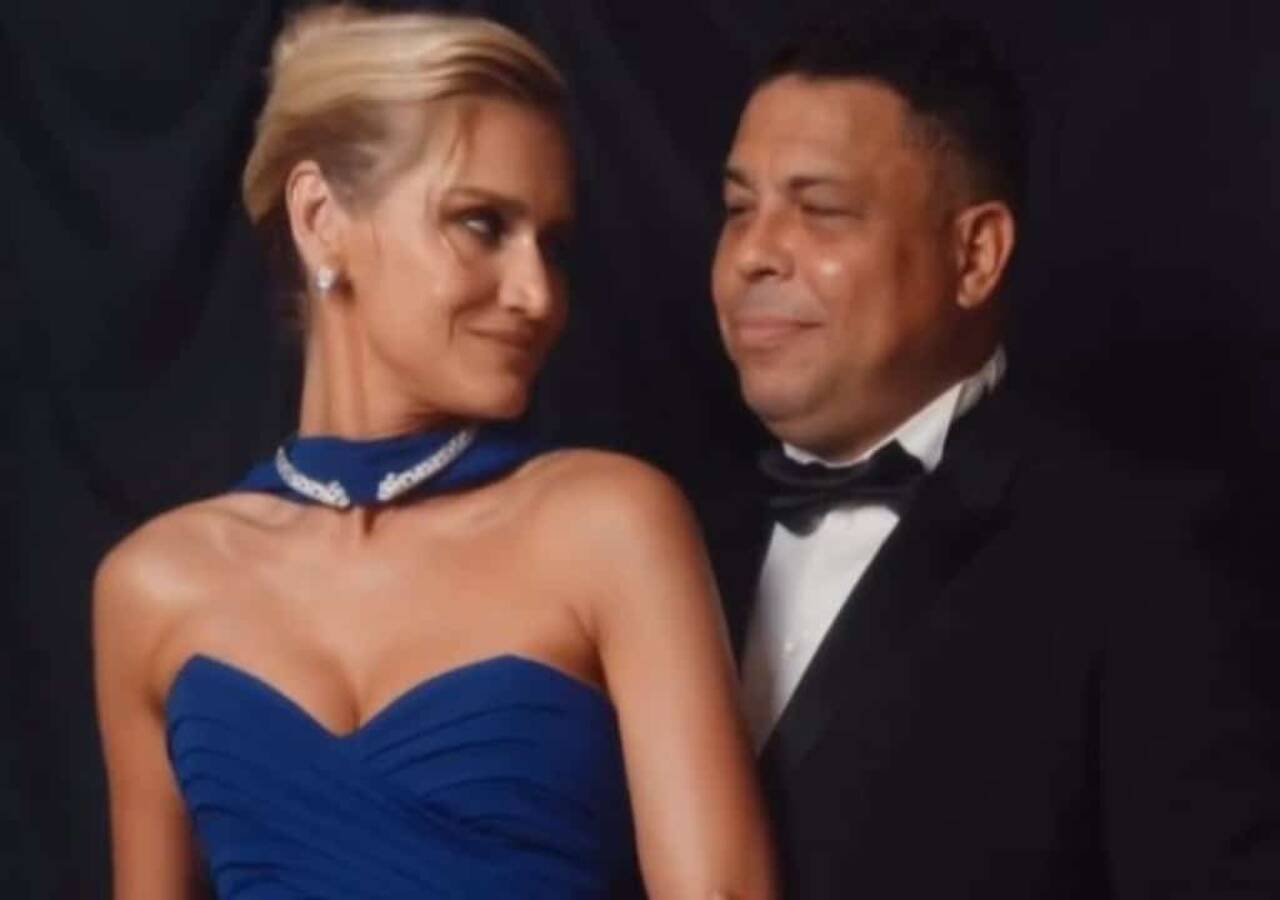Celina Locks e Ronaldo