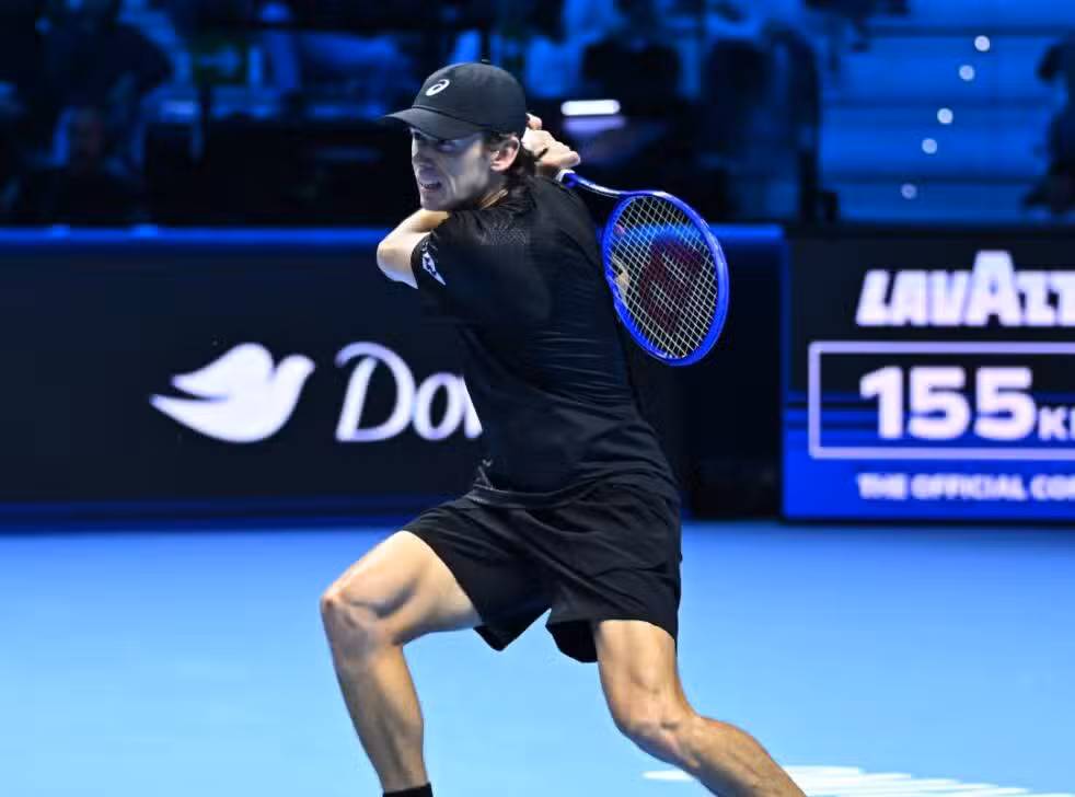 De Minaur