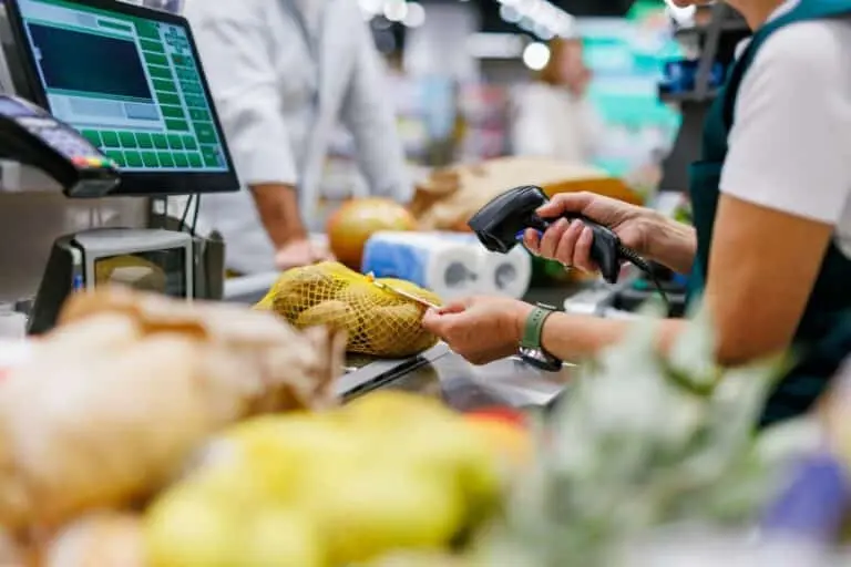 Emprego, Caixa de supermercado, compras