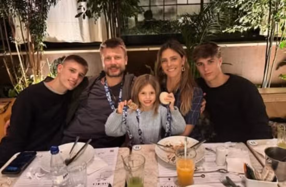 Fernanda Lima, Rodrigo Hilbert e os filhos