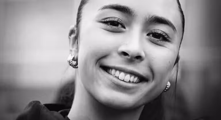Goleira Mia Hamant